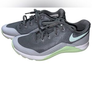 Nike Womens Sneakers